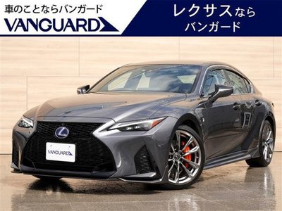 LEXUS IS - 1