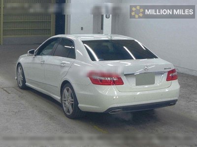 MERCEDES-BENZ E-CLASS - 2