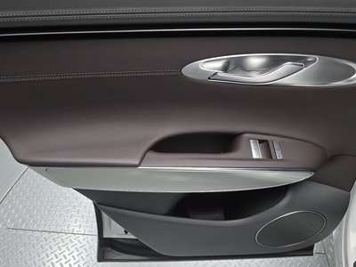 2024 Genesis GV70 — миниатюра 15
