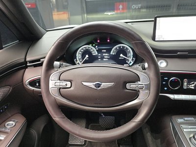2024 Genesis GV70 — миниатюра 19