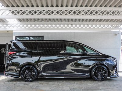 TOYOTA ALPHARD - 5
