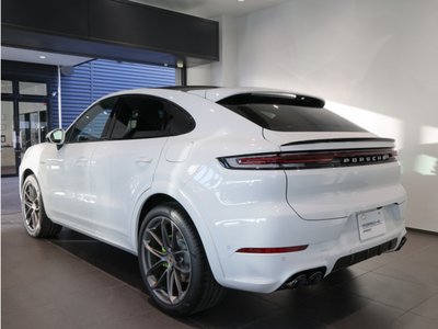 PORSCHE CAYENNE - 3