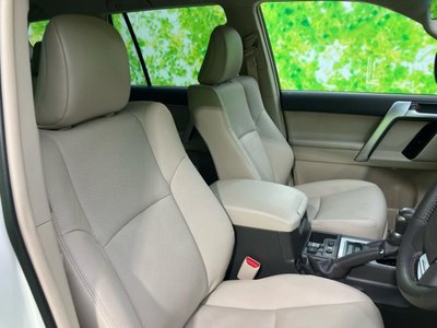 TOYOTA LAND CRUISER PRADO - 5