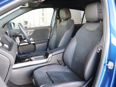 MERCEDES-BENZ GLA - 3