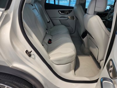 2025 Mercedes-BENZ EQE thumbnail 17