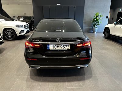 MERCEDES-BENZ E-CLASS - 3