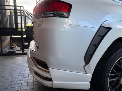 2023 Toyota LAND CRUISER 300 — миниатюра 27