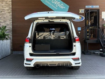 2023 Toyota LAND CRUISER 300 — миниатюра 38