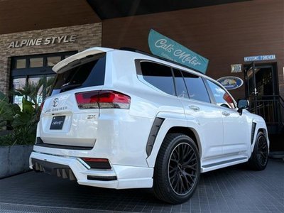 2023 Toyota LAND CRUISER 300 — миниатюра 28