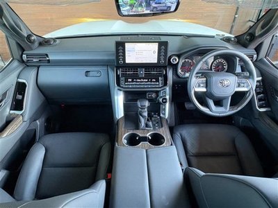 2023 Toyota LAND CRUISER 300 — миниатюра 65
