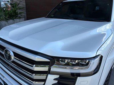 2023 Toyota LAND CRUISER 300 — миниатюра 17