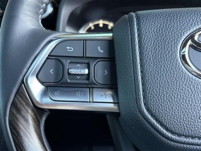2023 Toyota LAND CRUISER 300 — миниатюра 70