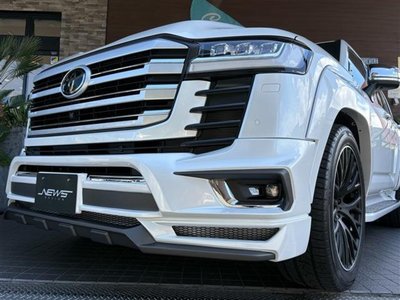 2023 Toyota LAND CRUISER 300 — миниатюра 12