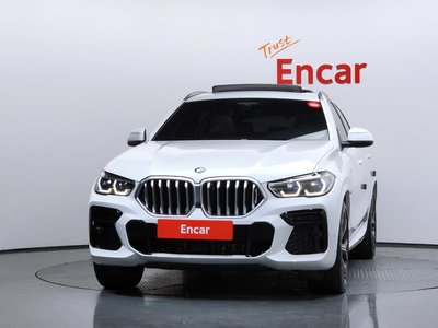 2022 BMW X6 照片 2