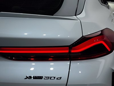 2022 BMW X6 照片 10