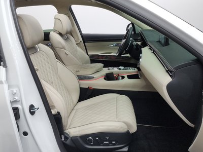 2023 Genesis GV70 — миниатюра 11