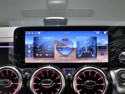 MERCEDES-BENZ GLB - 2