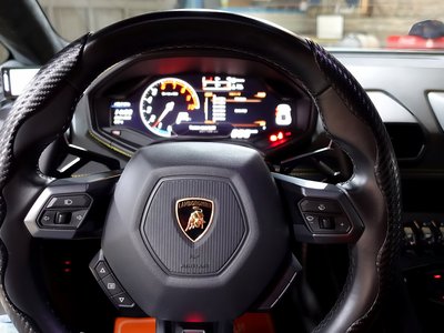 LAMBORGHINI HURACAN - 10
