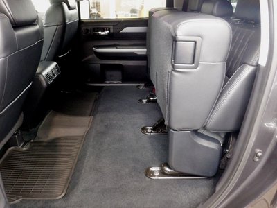 صورة مصغرة 16 لـ 2021 Toyota TUNDRA