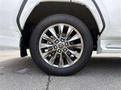 صورة مصغرة 16 لـ 2025 Toyota LAND CRUISER 300
