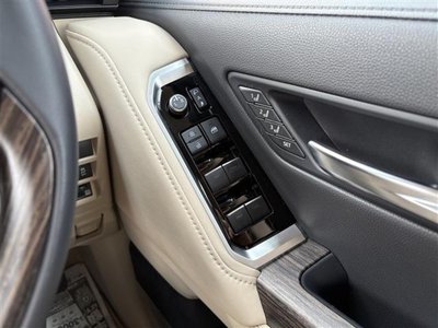 صورة مصغرة 32 لـ 2025 Toyota LAND CRUISER 300