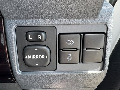 2025 Toyota LAND CRUISER 70 缩略图 42