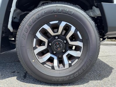 2025 Toyota LAND CRUISER 70 缩略图 30
