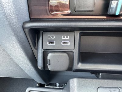 2025 Toyota LAND CRUISER 70 缩略图 44