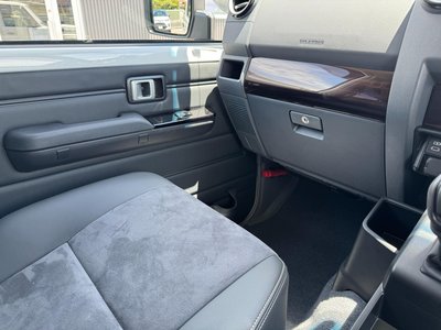2025 Toyota LAND CRUISER 70 缩略图 64