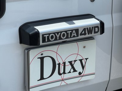 2025 Toyota LAND CRUISER 70 缩略图 25