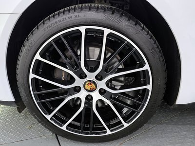 PORSCHE PANAMERA - 6