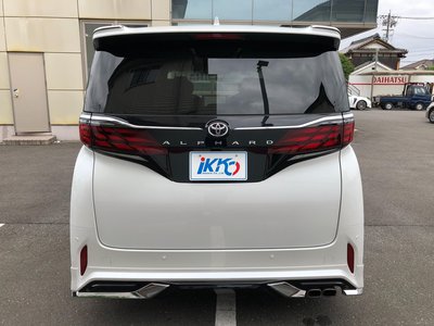 TOYOTA ALPHARD - 4