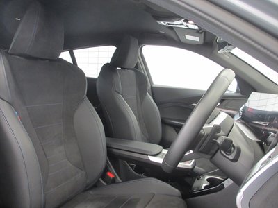 2025 BMW X2 — миниатюра 19