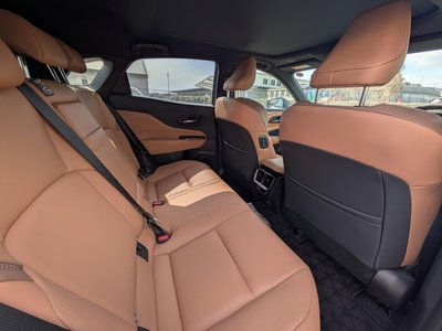 TOYOTA CROWN SPORT - 10