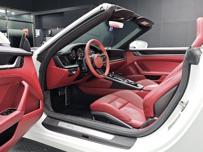 صورة مصغرة 13 لـ 2020 Porsche 911