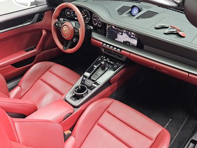 صورة مصغرة 31 لـ 2020 Porsche 911
