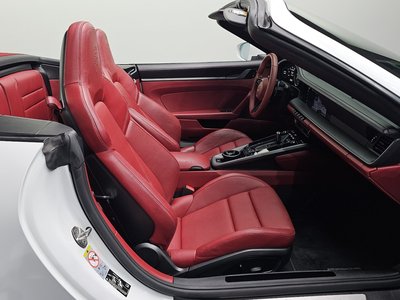 صورة مصغرة 16 لـ 2020 Porsche 911