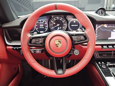 صورة مصغرة 18 لـ 2020 Porsche 911