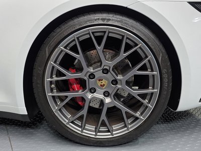 صورة 8 لـ 2020 Porsche 911