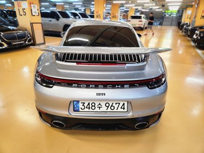 صورة 3 لـ 2020 Porsche 911