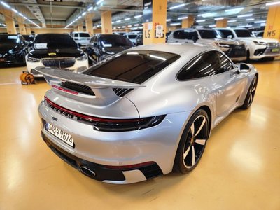 صورة 6 لـ 2020 Porsche 911