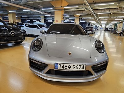 صورة 2 لـ 2020 Porsche 911