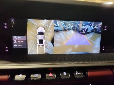 2020 Porsche 911 — миниатюра 14