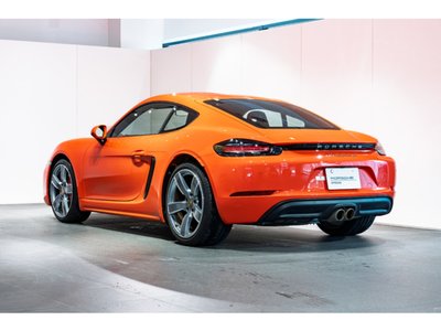 صورة 2 لـ 2018 Porsche 718