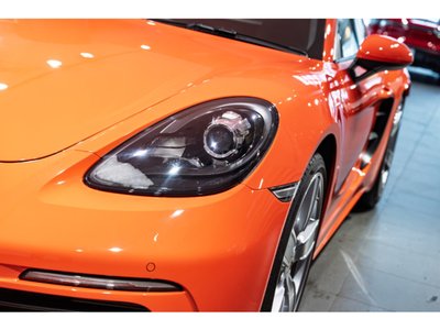صورة 9 لـ 2018 Porsche 718