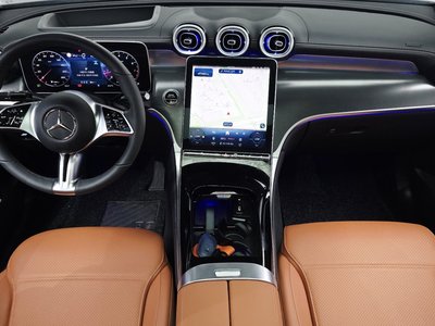 صورة 5 لـ 2025 Mercedes-BENZ GLC