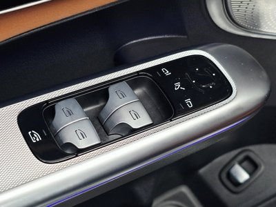 2025 Mercedes-BENZ GLC 缩略图 15
