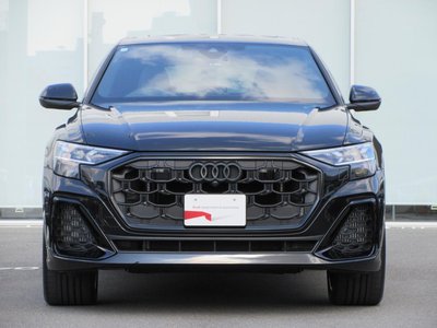 AUDI SQ8 - 3