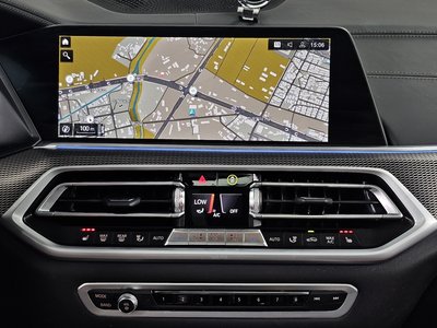 2022 BMW X5 — миниатюра 20