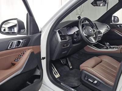 2022 BMW X5 — миниатюра 13